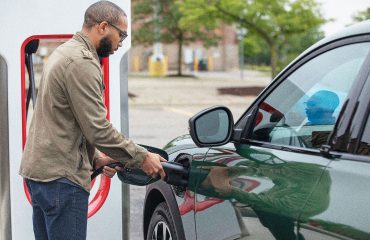 Ford apuesta por los vehículos eléctricos con el apoyo de Tesla