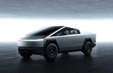 El nuevo Cybertruck de Tesla baja 10,000 dólares de precio y sube la autonomía