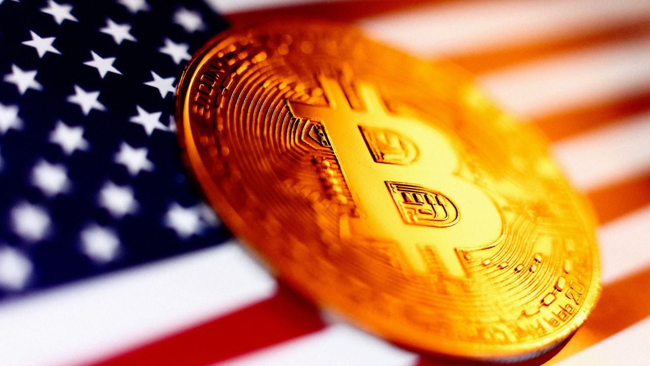 La nueva biblia cripto de Trump es todo lo que la industria siempre soñó