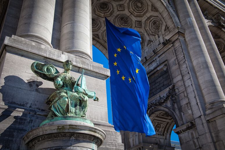 UE invertirá miles de millones de euros en IA para no quedarse atrás frente a EE UU y China
