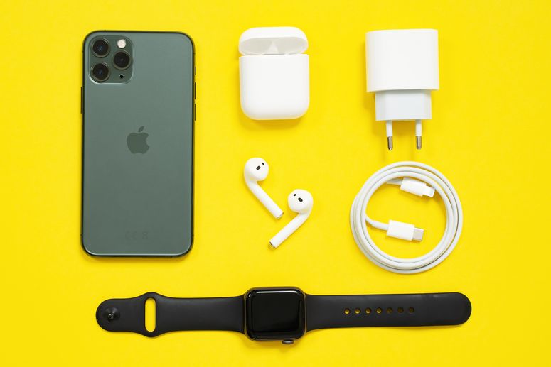 Apple demanda a OpenAI por el presunto robo de secretos sobre su hardware
