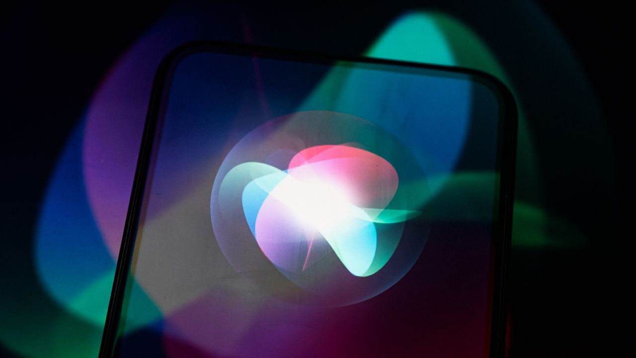 Probé la nueva Siri y es realmente inteligente